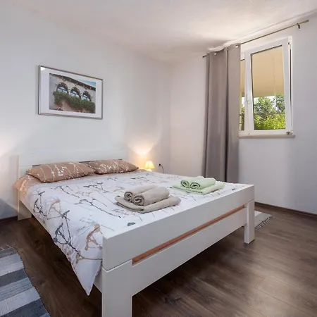 Apartments Oliva Porec Exterior photo