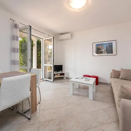 Apartments Oliva Porec Exterior photo