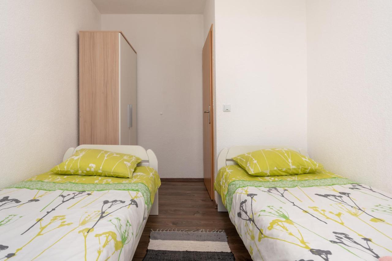 Apartment Oliva