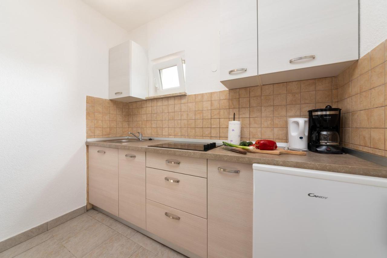 Oliva Apartment *