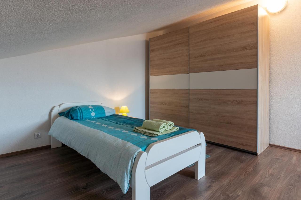 Apartment Oliva *